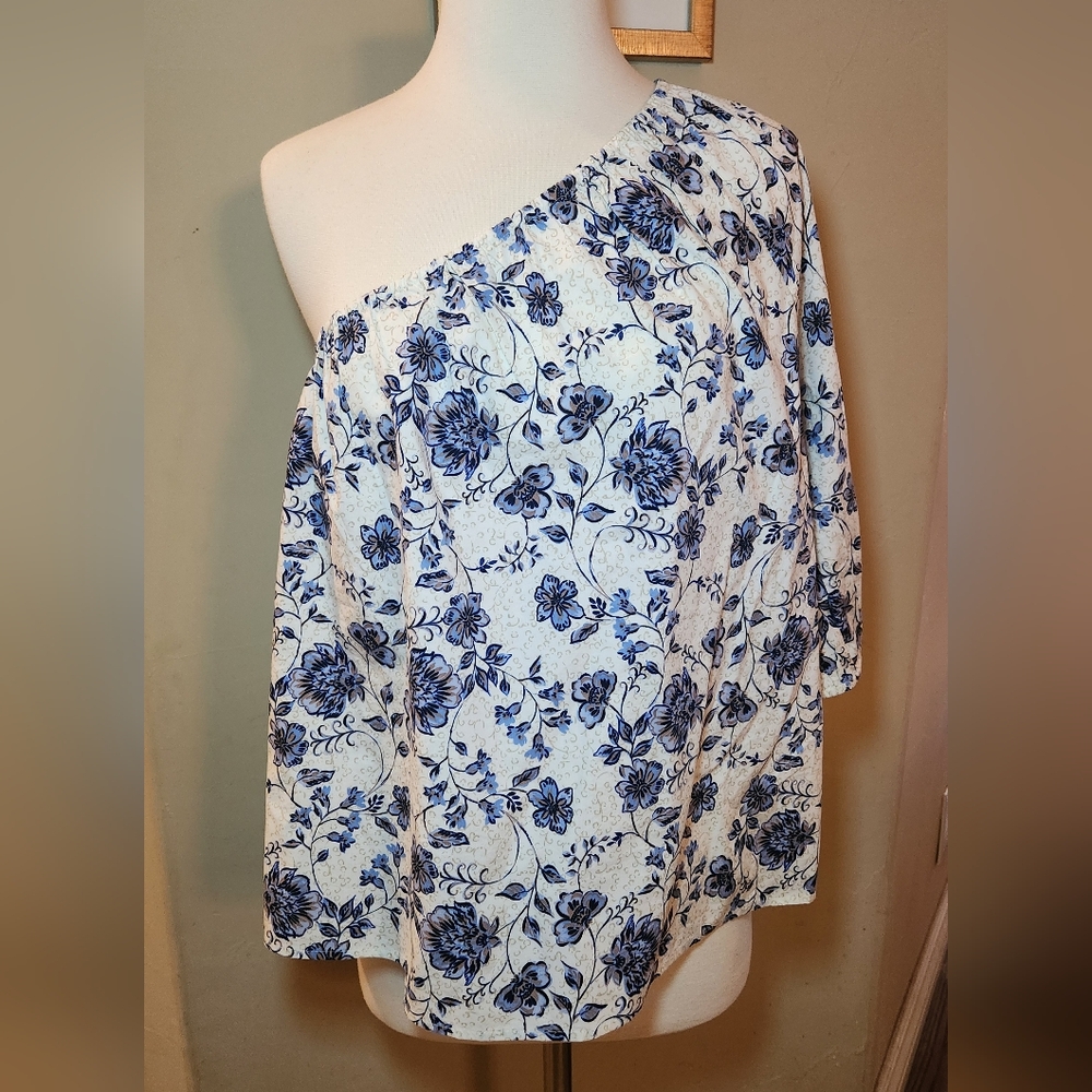 J. Jill One Shoulder Puff‎ Sleeve Top Size Medium Vanilla Textured Vine